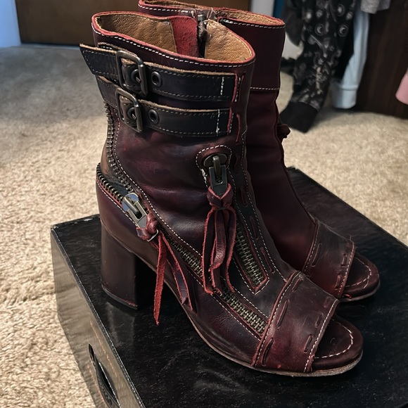 Freebird zombi red boots - Picture 3 of 6